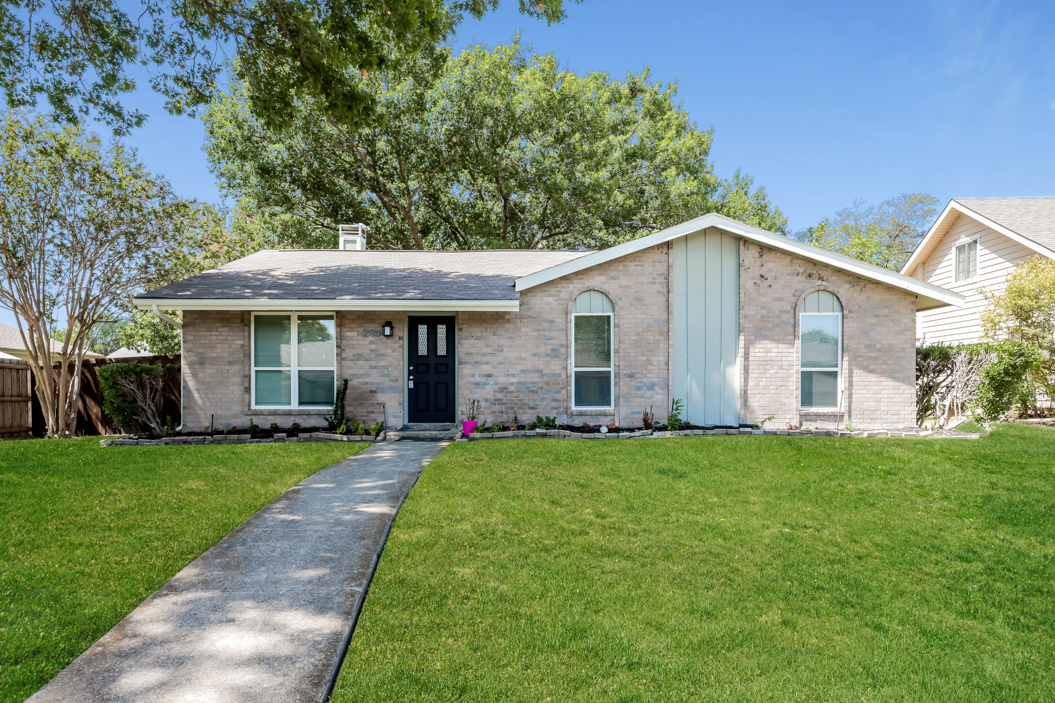 2904 Chancellor Dr Plano, TX 75074